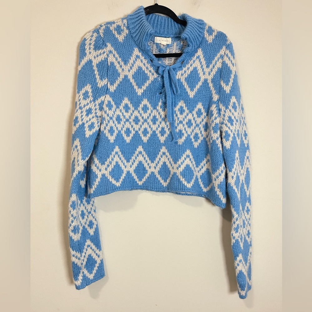 LA Hearts Womens Sweater Size Medium Blue and White Knit Diamond Lace Up Crop